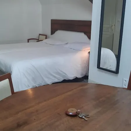 Logis La Source Du Mont 3* 圣马丹-瓦尔姆鲁