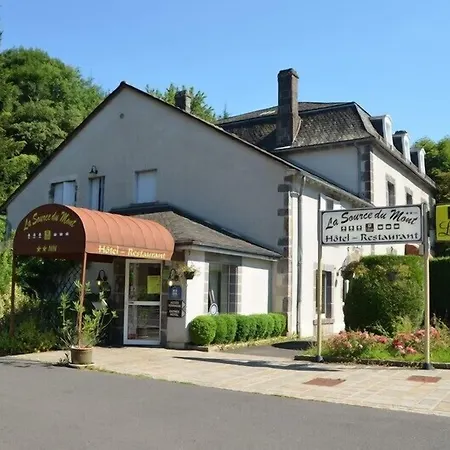 酒店 Logis La Source Du Mont 3*