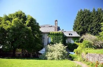 Logis La Source Du Mont 3*