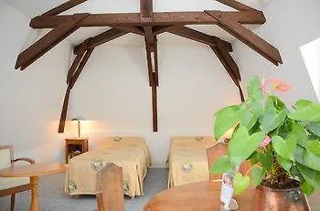Logis La Source Du Mont 3* Saint-Martin-Valmeroux