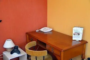 Logis La Source Du Mont 3* Saint-Martin-Valmeroux