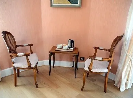 酒店 Logis La Source Du Mont 圣马丹-瓦尔姆鲁