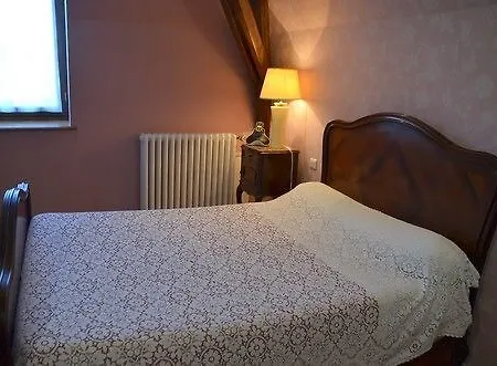 Logis La Source Du Mont 圣马丹-瓦尔姆鲁