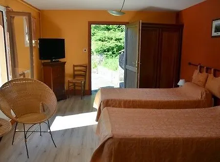 Hotel La Source Du Mont 3*