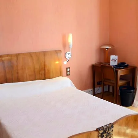 Logis La Source Du Mont 酒店 圣马丹-瓦尔姆鲁